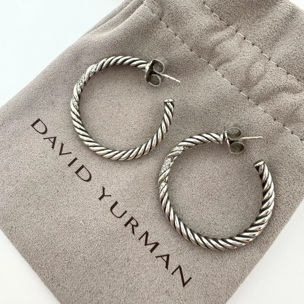 DAVID YURMAN Silver Cable Classics Hoop Earring with Pave Diamonds Chain 925 DY